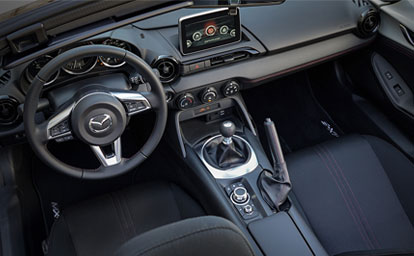interior Mazda